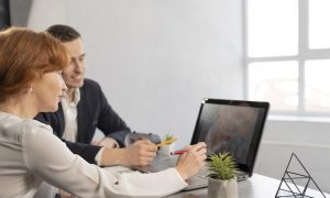 Конструктор сайтов: преимущества использования для бизнеса и личных нужд